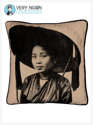 Cushion cover beige Hai Phong Grande Femme Chapeau piping - incense